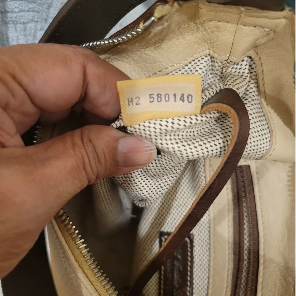 VTG Dooney & Bourke All Weather Pebbled Leather Cream Brown Hobo Shoulder Bag